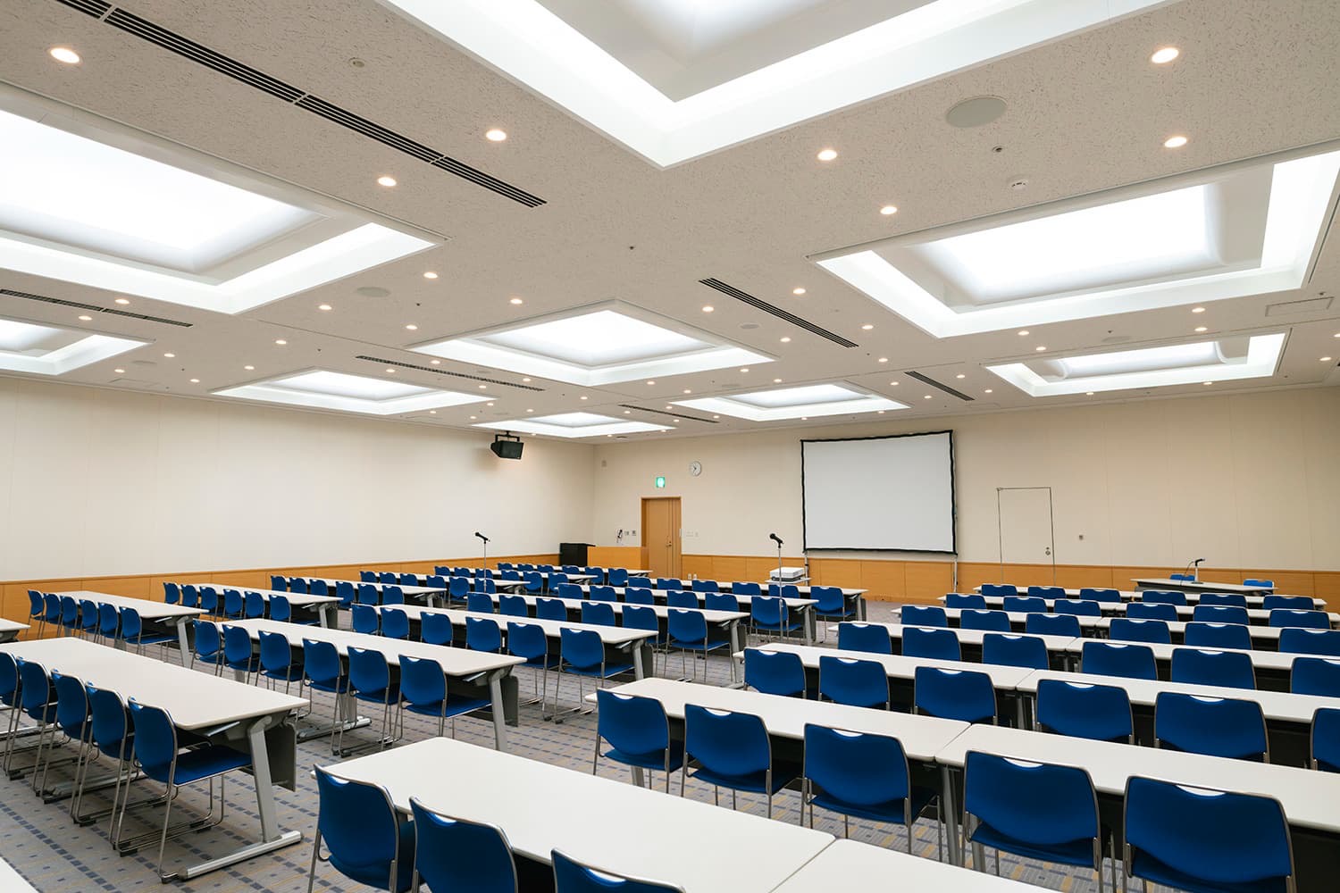 大会議室 101