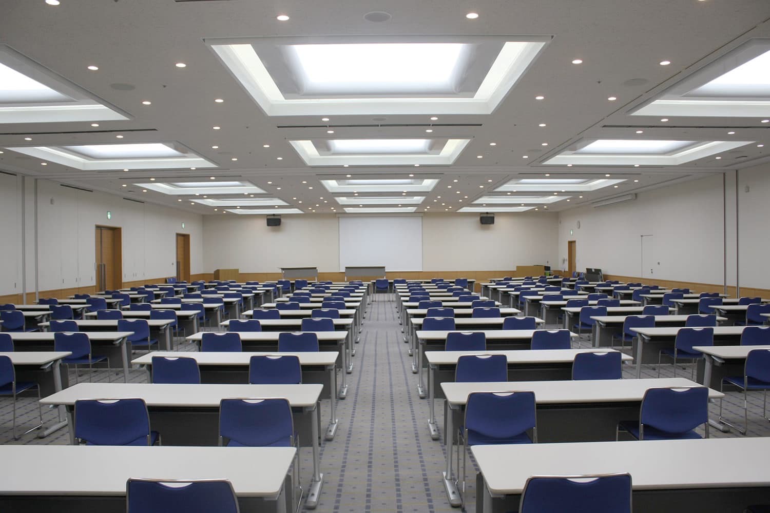 大会議室 101+102